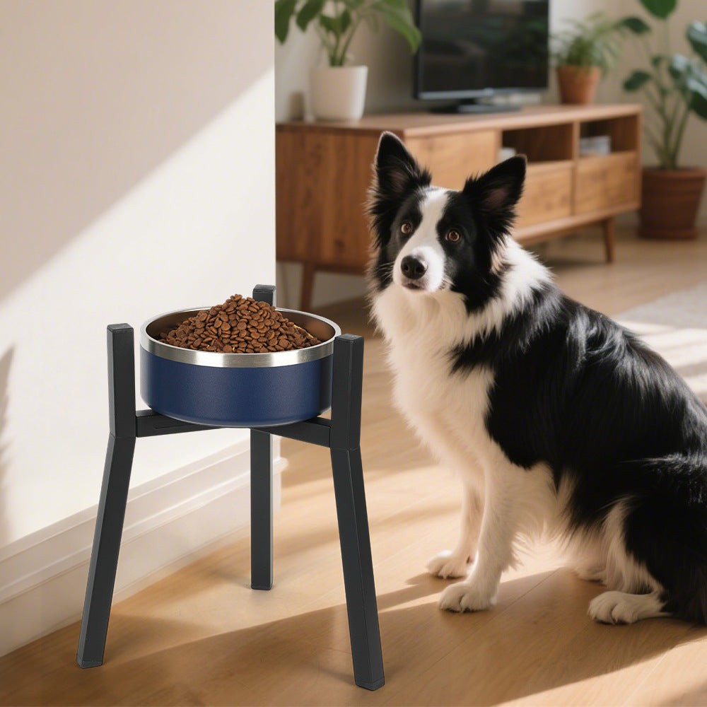 Elevated dog bowl